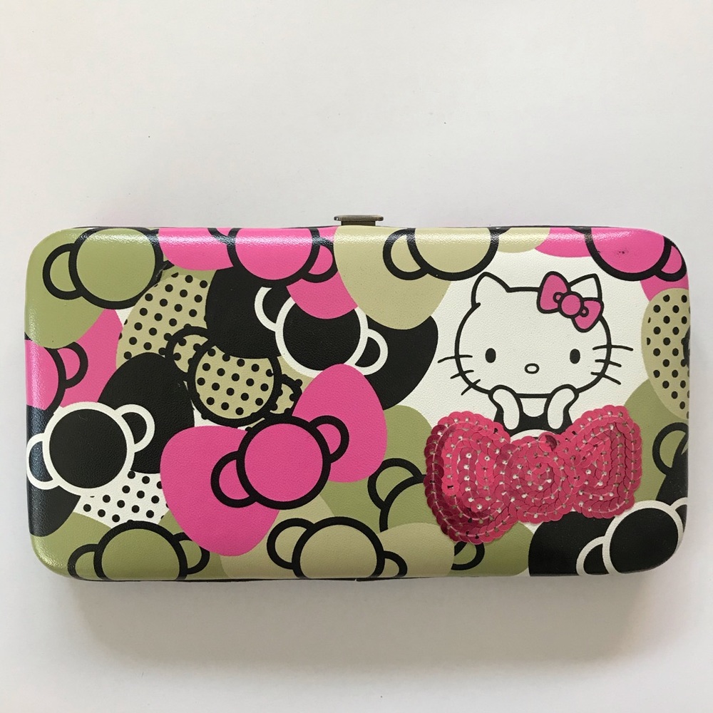 Hello Kitty wallet